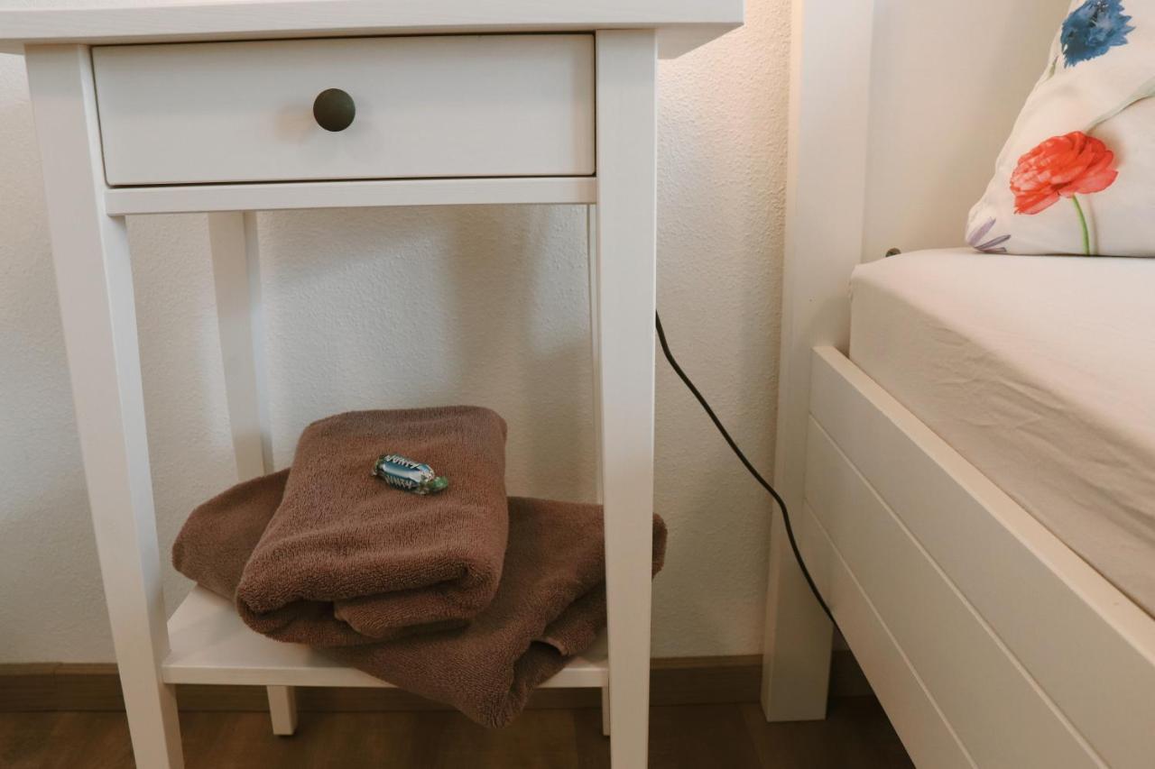 Helles Apartment Fuer 1-2 Pers. Mit Parkplatz Und Wifi Kraiburg am Inn 외부 사진
