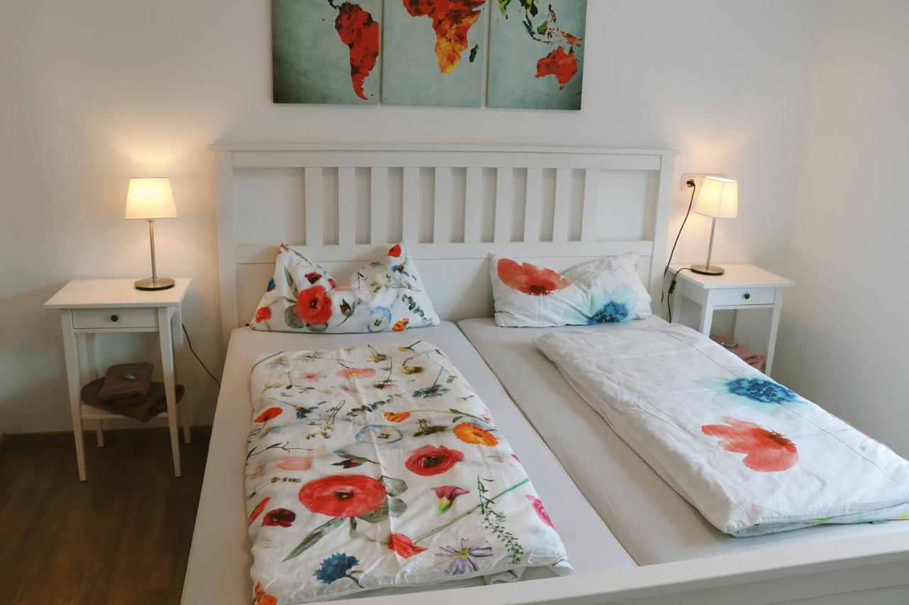 Helles Apartment Fuer 1-2 Pers. Mit Parkplatz Und Wifi Kraiburg am Inn 외부 사진